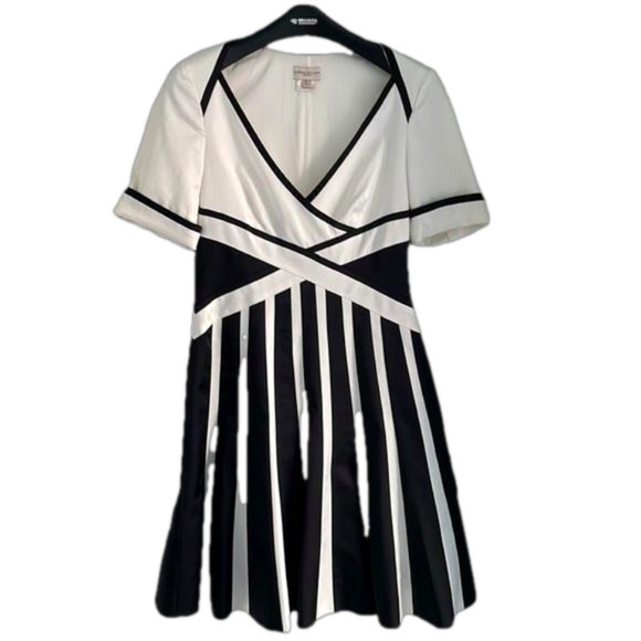 Karen Millen black and white dress - Picture 1 of 14